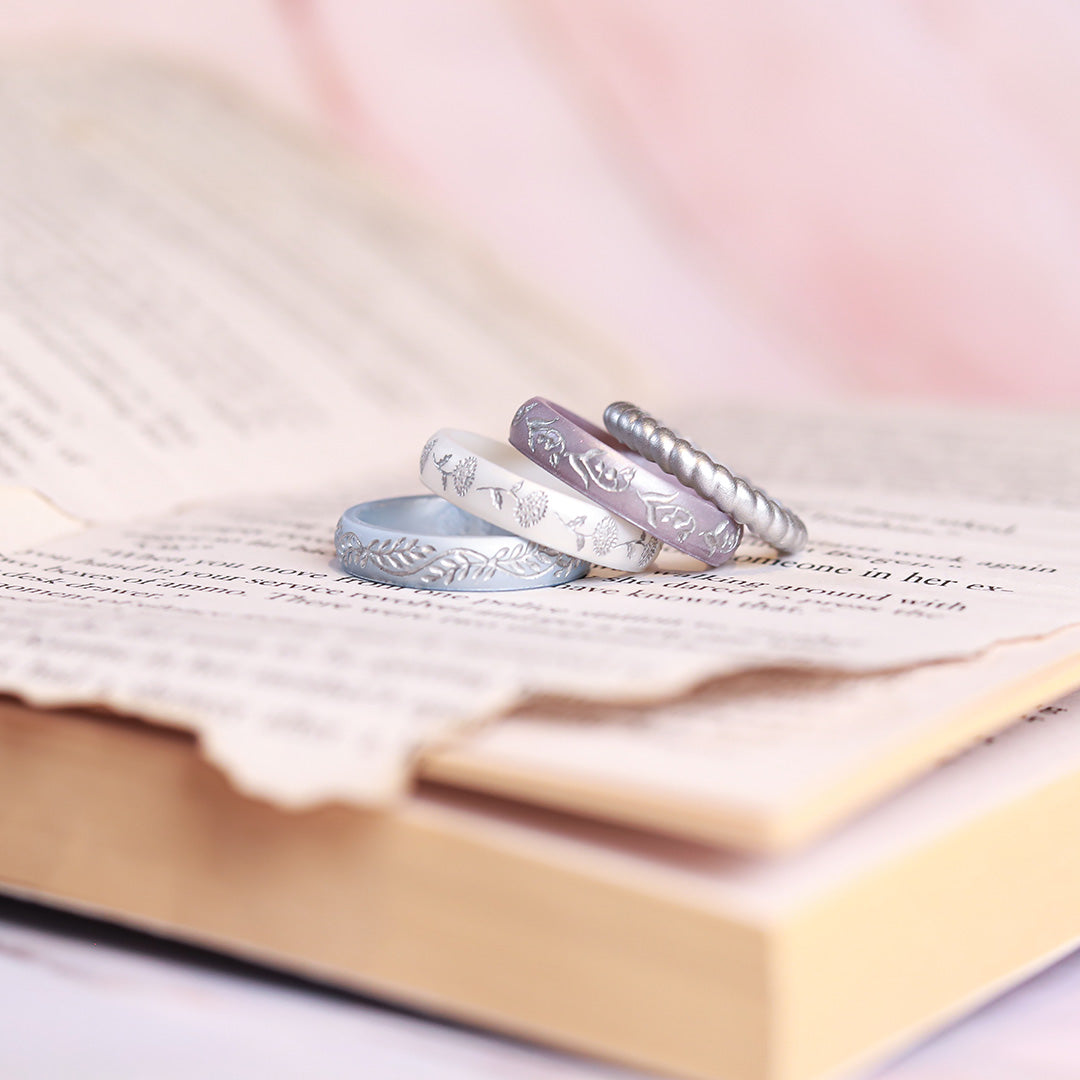 Gold Chrysanthemum Silicone Ring, November Birth Flower on Arc 4mm