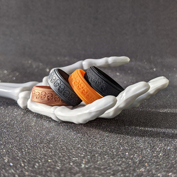 Skulls Silicone Ring on Rise 8mm