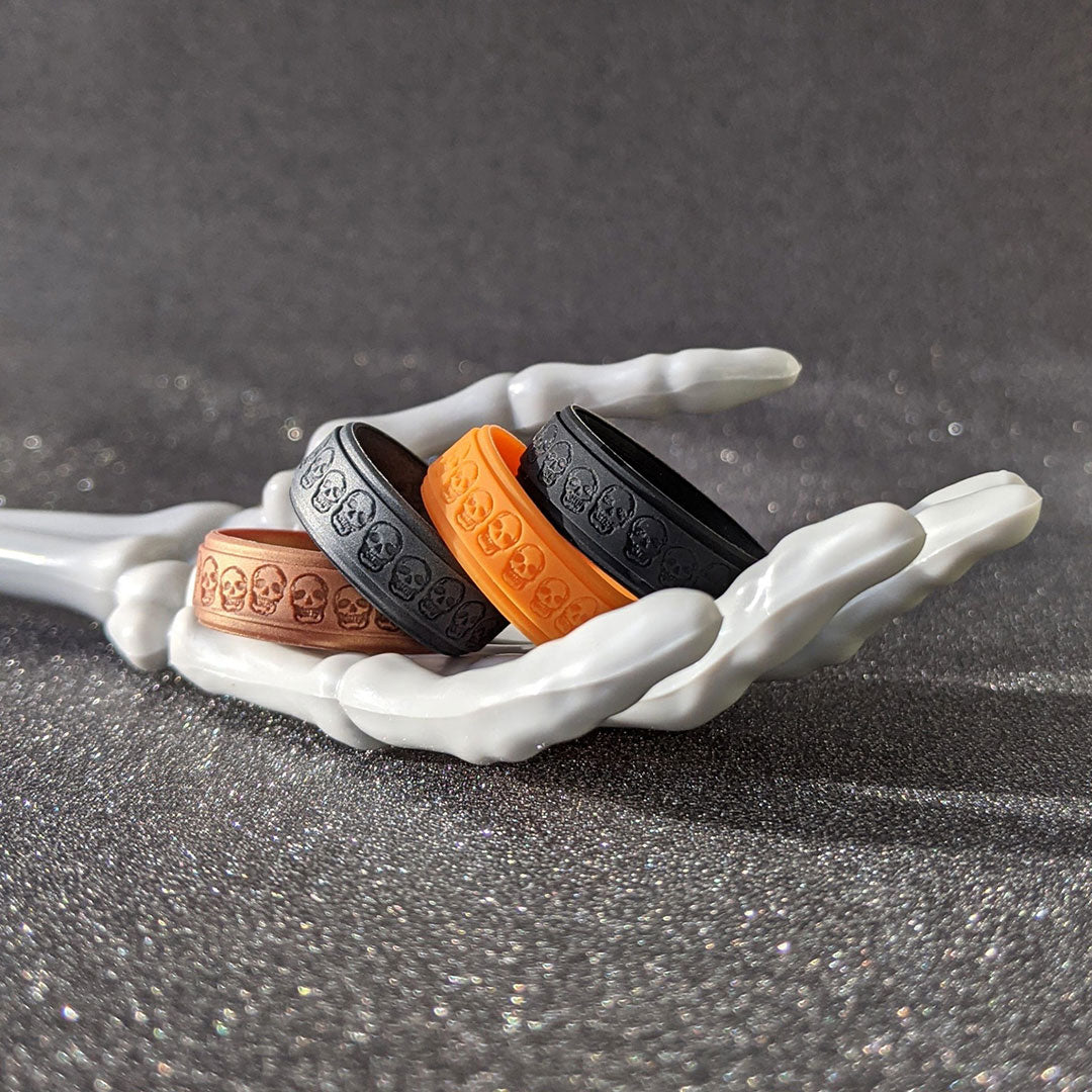 Skulls Silicone Ring on Rise 8mm