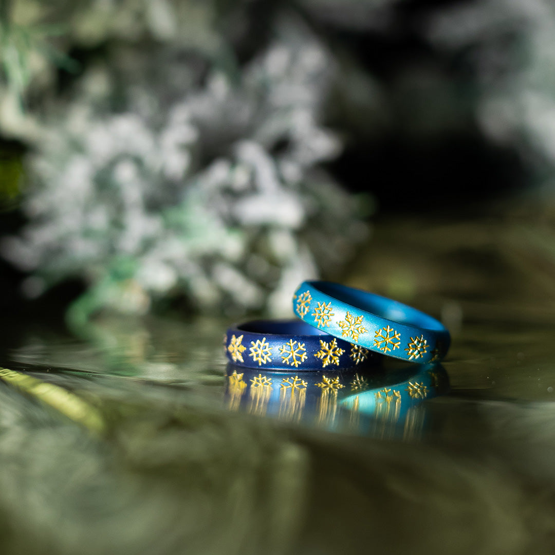 Golden Snowflakes Silicone Ring on Arc 4mm Band